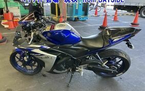 YAMAHA YZF-R25 RG10J