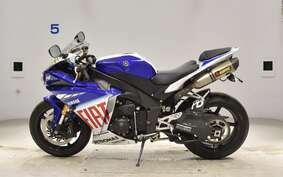 YAMAHA YZF-R1 2011 RN23