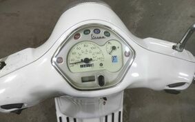 VESPA LX125IE M68100