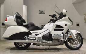 HONDA GL 1800 GOLD WING 2013 SC68