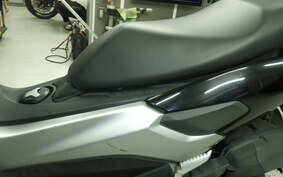 YAMAHA N-MAX SE86J