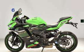 KAWASAKI ZX-25R ZX250E