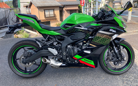 KAWASAKI NINJA ZX 25 R KRT ED ZX250L