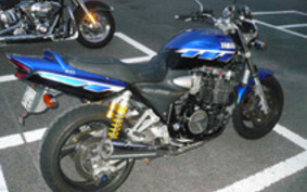 YAMAHA XJR1300 2001 RP03J