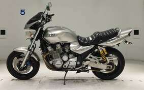 YAMAHA XJR1300 2002 RP03J