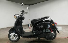 YAMAHA VINO 125 SE24