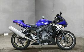 YAMAHA YZF-R6 2003 RJ05