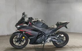 YAMAHA YZF-R25 RG10J