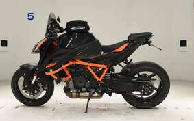 KTM 1290 SUPER DUKE R 2020