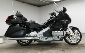 HONDA GL 1800 GOLD WING 2015 SC68