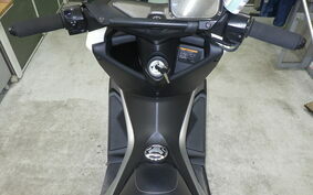 YAMAHA N-MAX 155 A SG50J