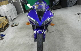 YAMAHA YZF-R1 2005