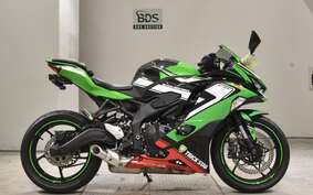 KAWASAKI ZX-25R ZX250E