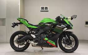 KAWASAKI ZX-25R ZX250E