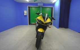 YAMAHA YZF-R6 2003 RJ05