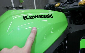 KAWASAKI ZX-25R ZX250E