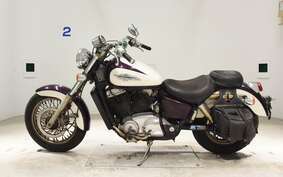 HONDA SHADOW 1100 CLASSIC 1995 SC32