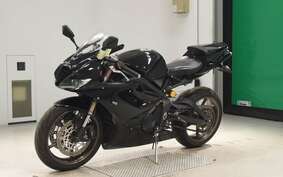 TRIUMPH DAYTONA 675 2010 MD1066