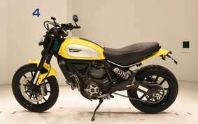 DUCATI SCRAMBLER ICON 2015