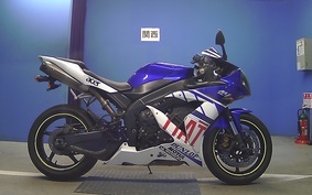 YAMAHA YZF-R1 2005 RN13