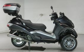 PIAGGIO MP3 250 M472