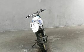 YAMAHA SEROW 225 W 4JG