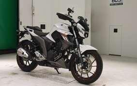 YAMAHA FZS25