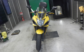 YAMAHA FAZER FZ6 R 2011