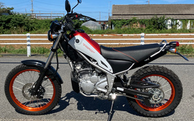 YAMAHA TRICKER DG32J