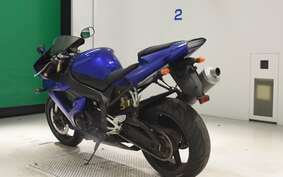 YAMAHA YZF-R1 2002 RN09