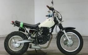 YAMAHA TW225 DG09J