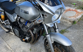 YAMAHA XJR1200 1994 4KG