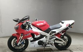 YAMAHA YZF-R1 1999 RN01