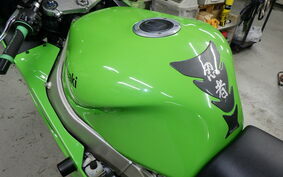 KAWASAKI ZX900R NINJA 2001 ZX900E