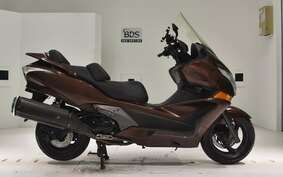 HONDA SILVER WING 400 GT Type 2010 NF03