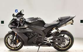 YAMAHA YZF-R1 2004 RN13