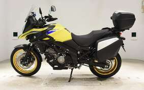 SUZUKI DL650 ( V-Strom 650 ) 2021 C733A