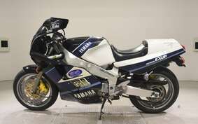 YAMAHA FZR1000 1990 3GM