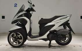 YAMAHA TRICITY 125