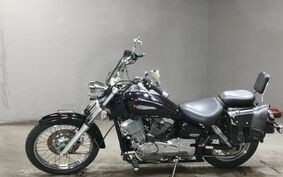 YAMAHA DRAGSTAR 250 VG02J