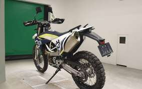 HUSQVARNA 701ED 2016