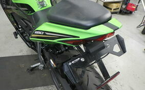 KAWASAKI ZX-25R ZX250E