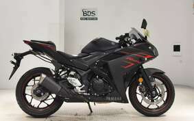 YAMAHA YZF-R25 A RG10J