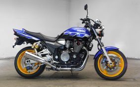 YAMAHA XJR1300 2000 RP03J