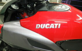 DUCATI DIAVEL 2011 G100A