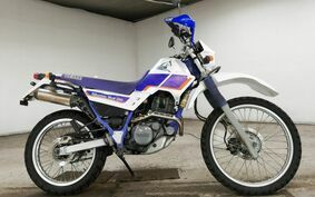 YAMAHA SEROW 225 W 4JG