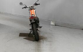 YAMAHA TRICKER DG16J