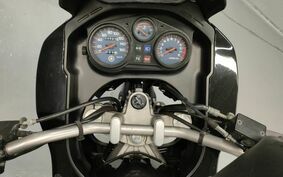 YAMAHA TDR125 DE04