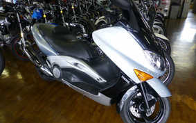 YAMAHA T-MAX 2001 SJ01