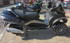 PIAGGIO MP3 M472